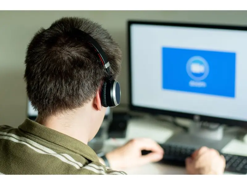 Logo Diffusion AI: Create Logos You Embrace in 10 Seconds