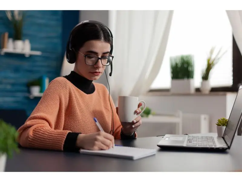 Gozen Content AI | Trusted by over 1000 companies for copywriting